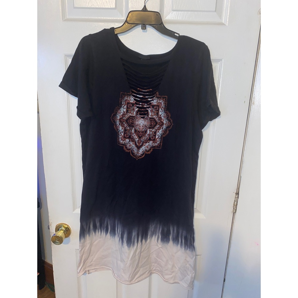 Torrid Black Dip Dye Ombre Mandala Graphic Ladder Neck T-Shirt Dress Size 1‎ 1X